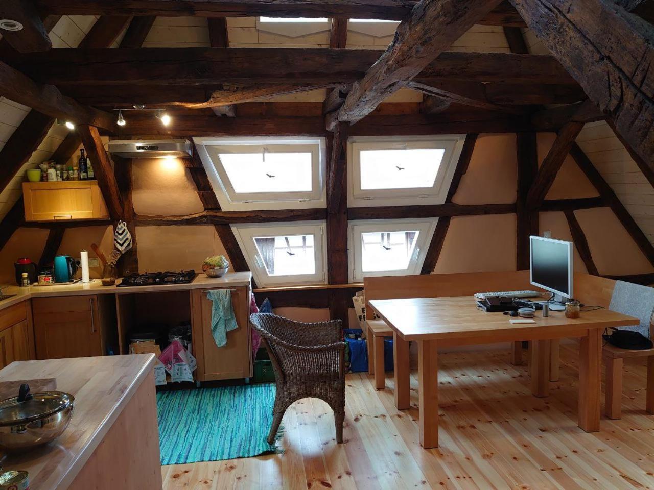 Gemuetliche Gaestezimmer In Einem Neu Sanierten Fachwerkhaus Sachsenheim Luaran gambar